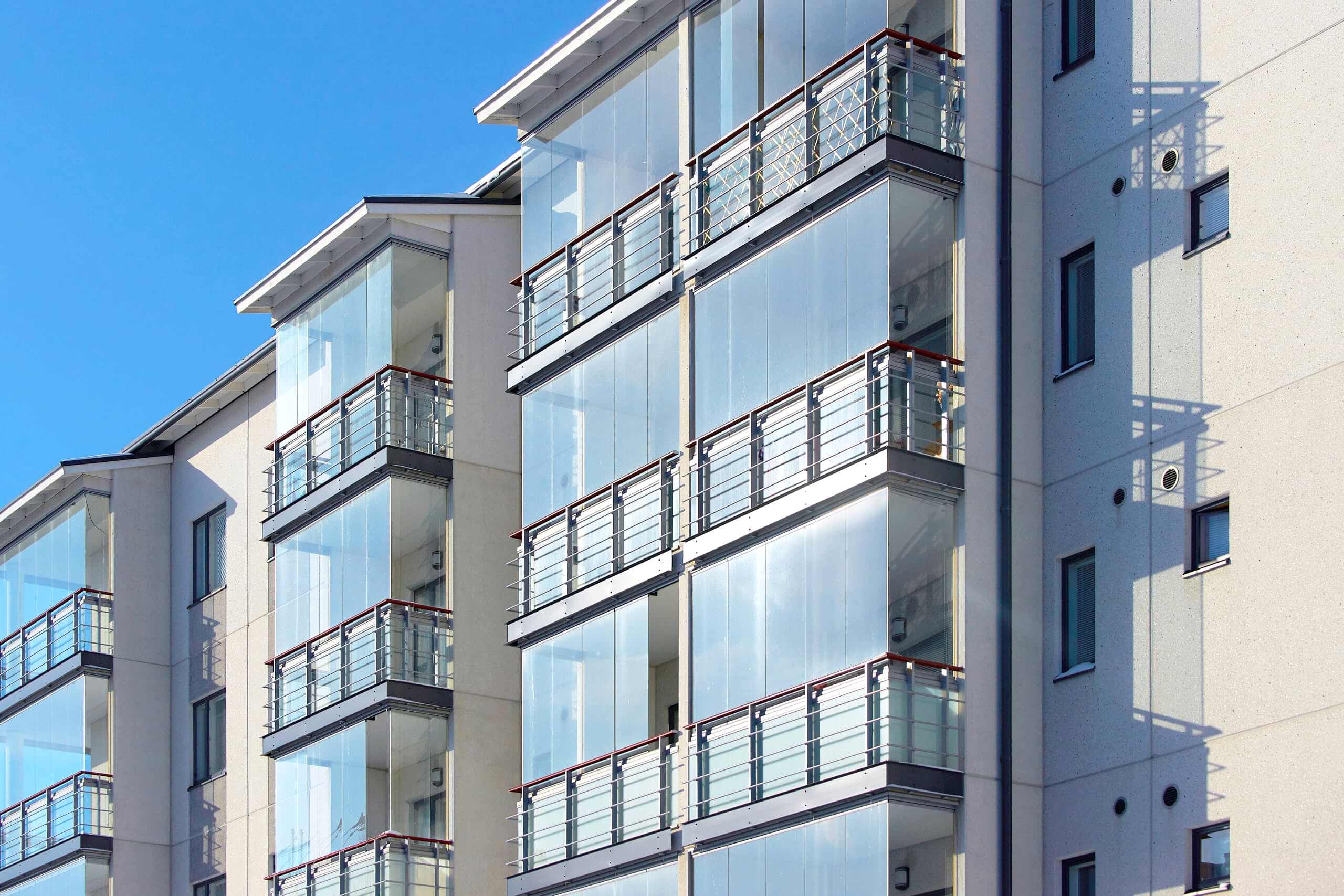 Cam Balkon